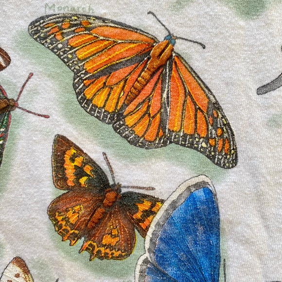 Vintage Oversized Butterfly T- Shirt - Picture 8 of 16